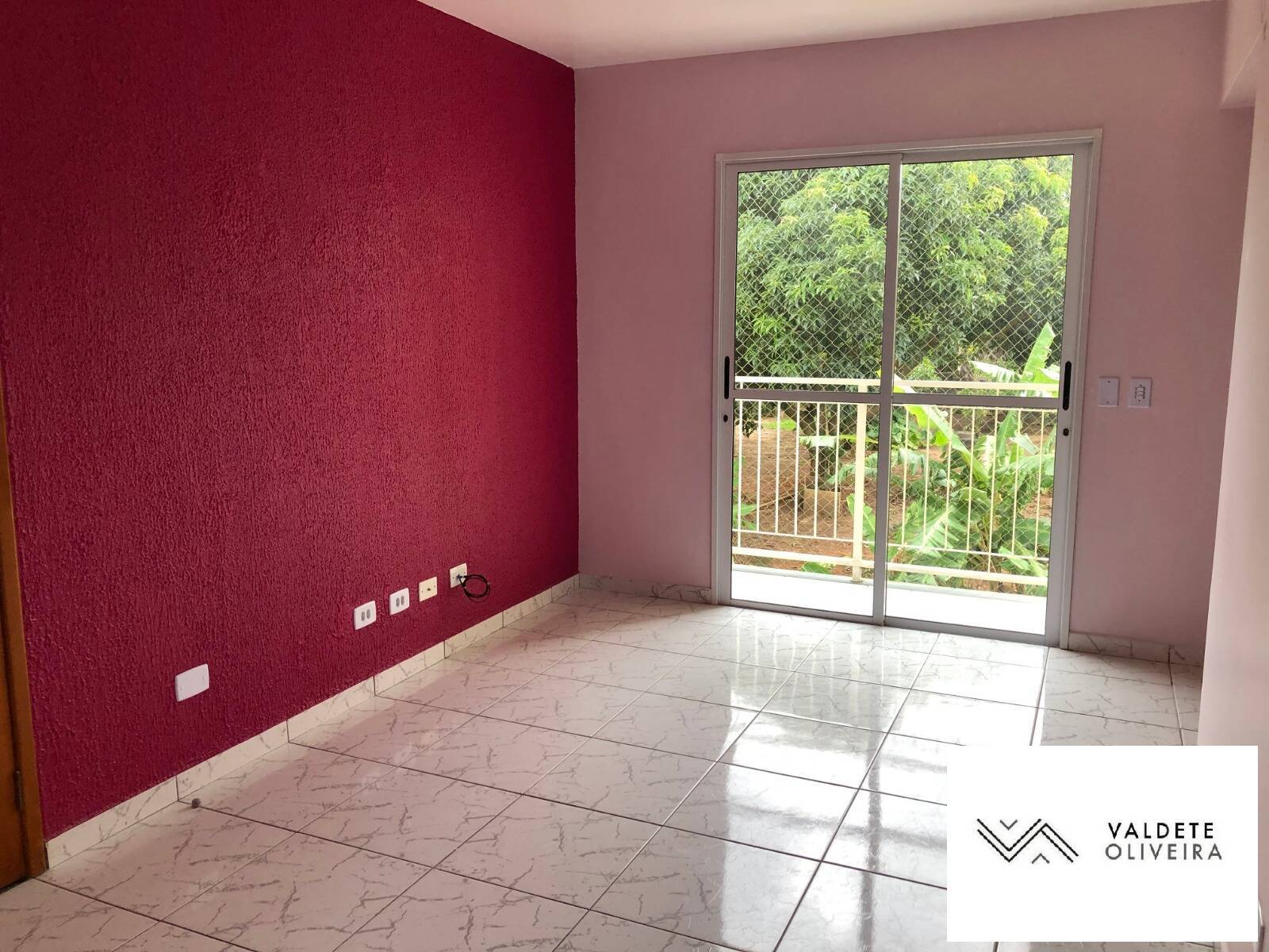 Apartamento à venda com 2 quartos, 49m² - Foto 1