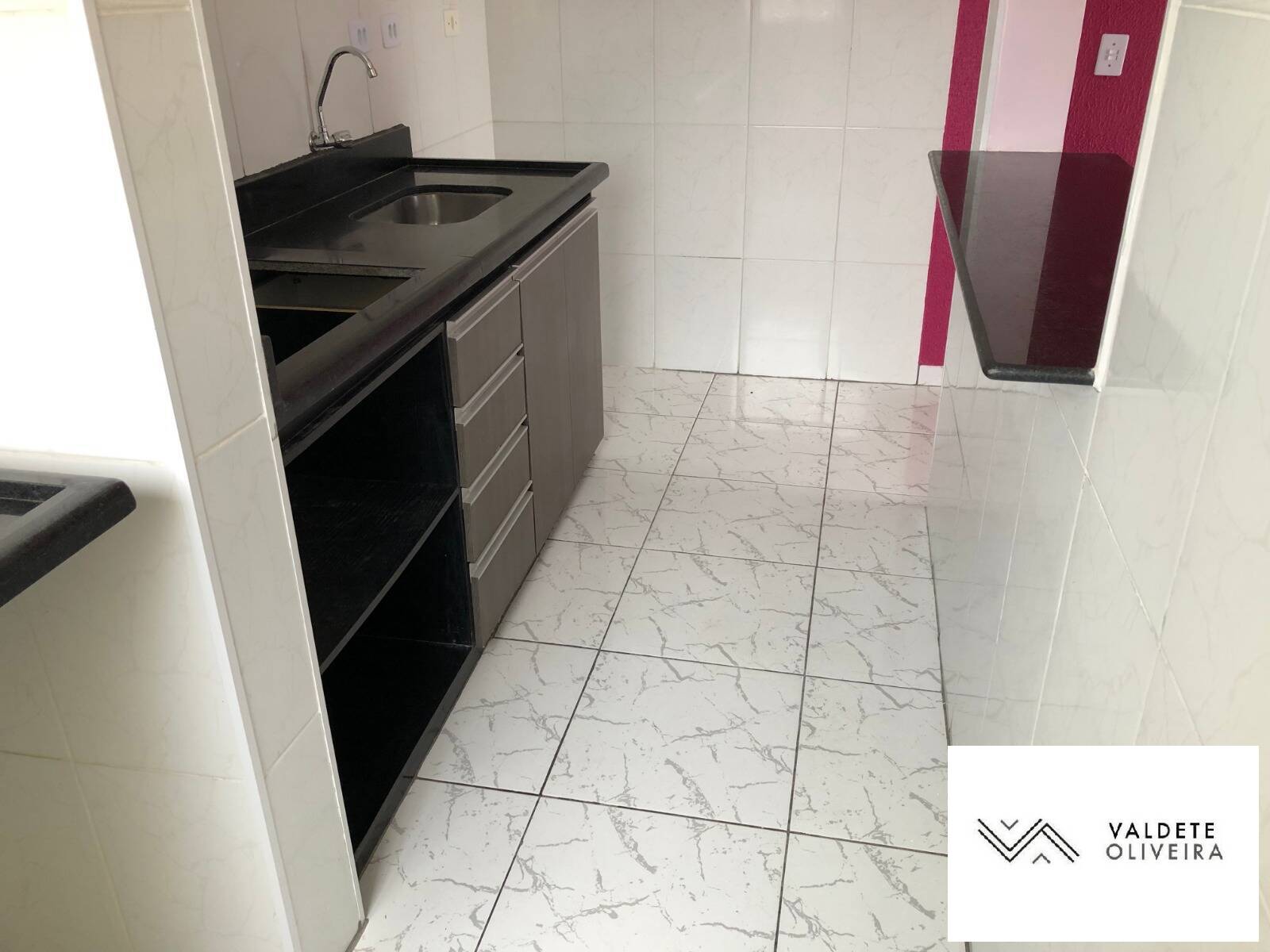 Apartamento à venda com 2 quartos, 49m² - Foto 11