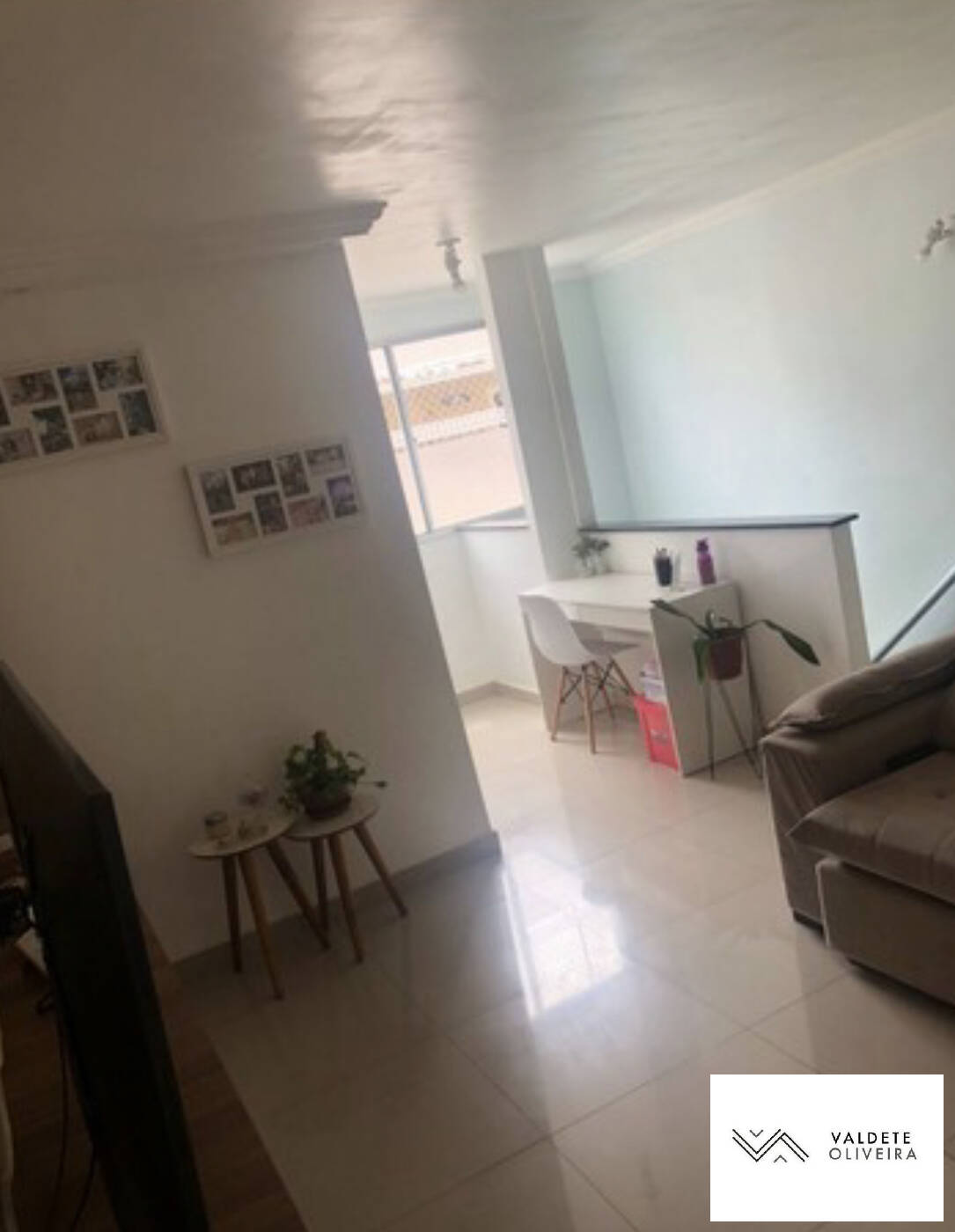 Apartamento à venda com 3 quartos, 128m² - Foto 2