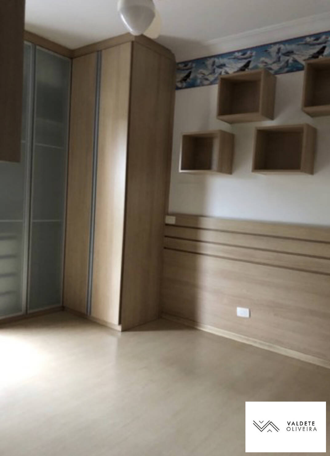 Apartamento à venda com 4 quartos, 178m² - Foto 2