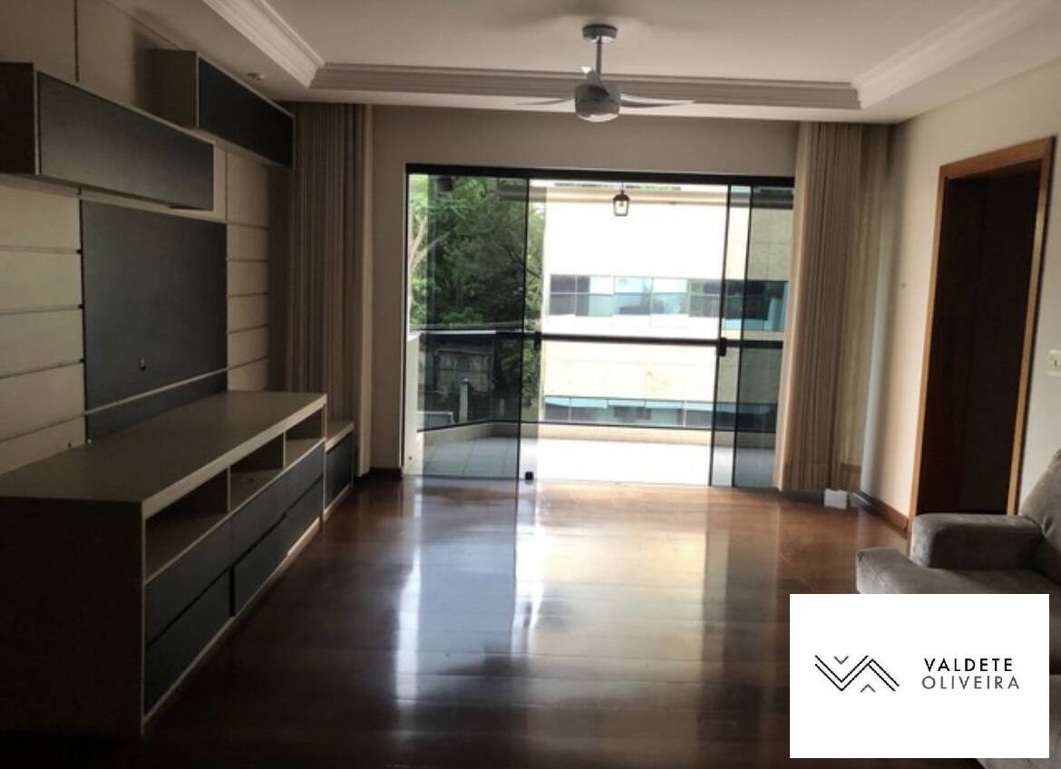 Apartamento à venda com 4 quartos, 178m² - Foto 1