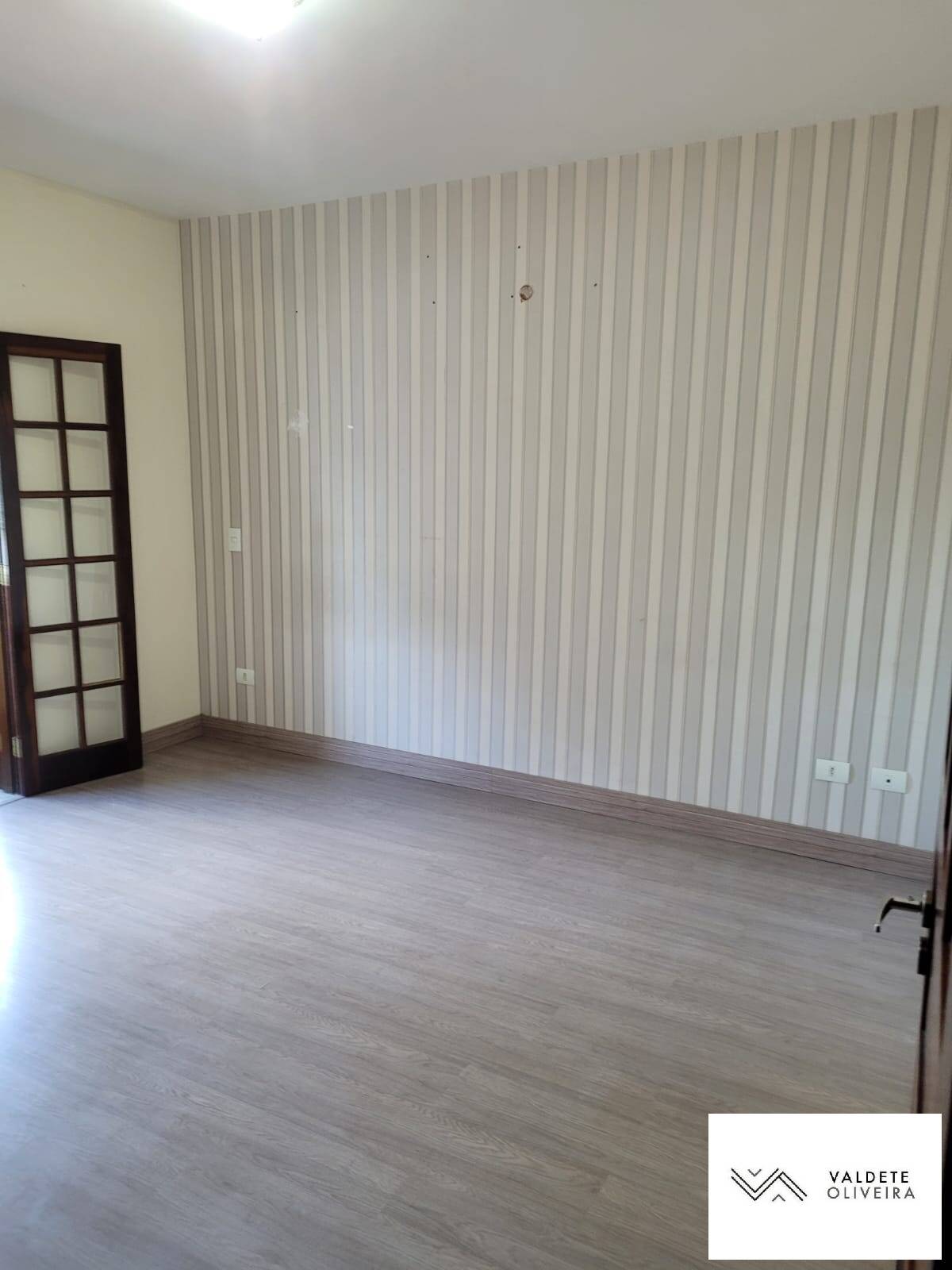 Casa à venda com 2 quartos, 113m² - Foto 14