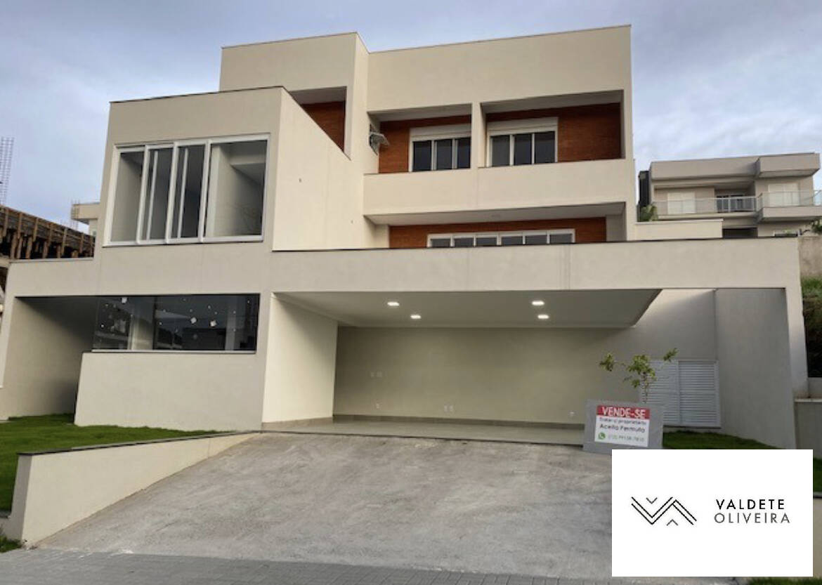 Casa à venda com 3 quartos, 370m² - Foto 1