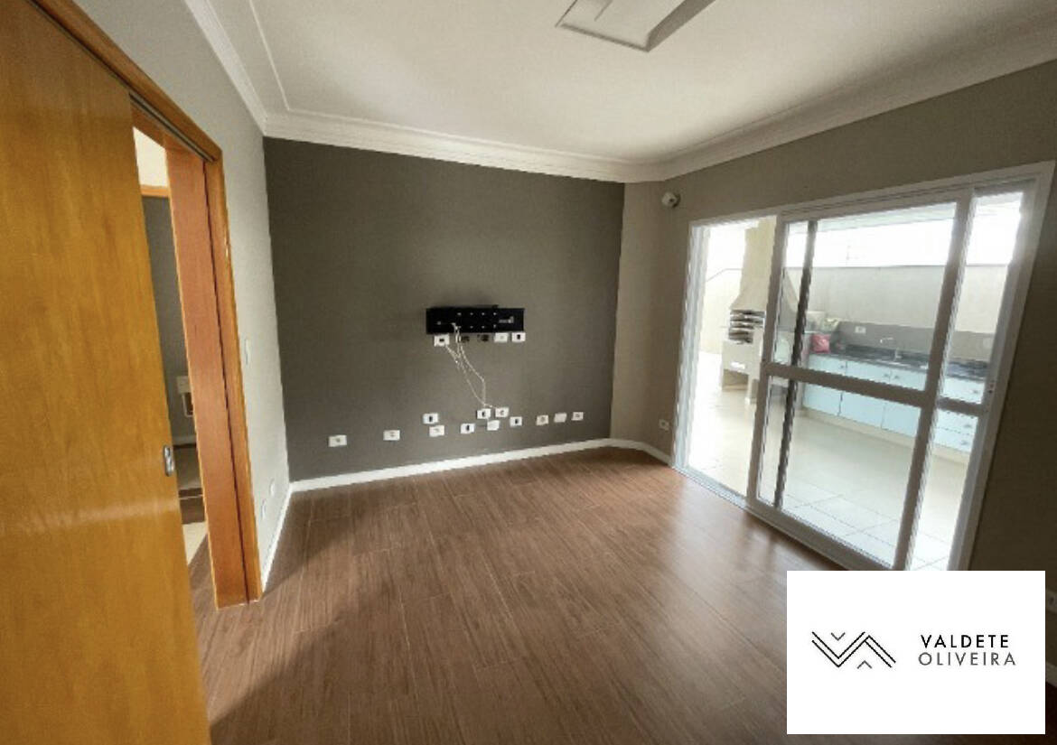 Casa à venda com 4 quartos, 338m² - Foto 7