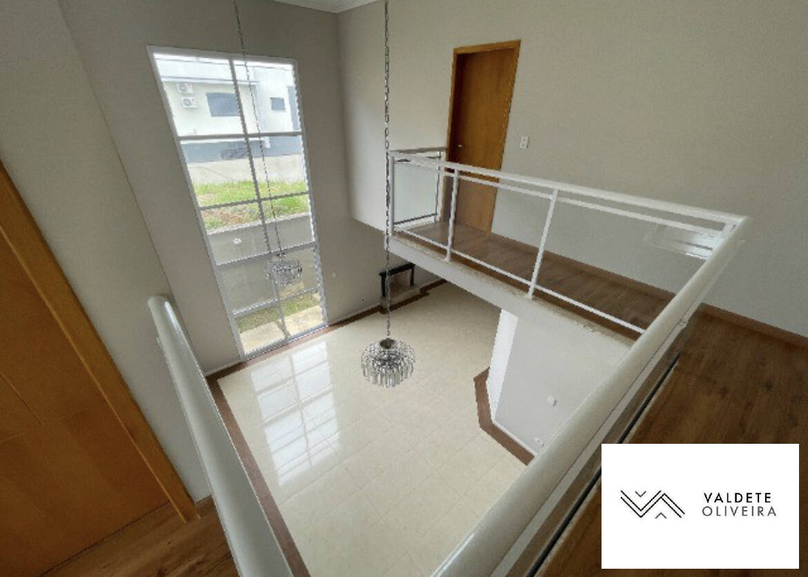 Casa à venda com 4 quartos, 338m² - Foto 15