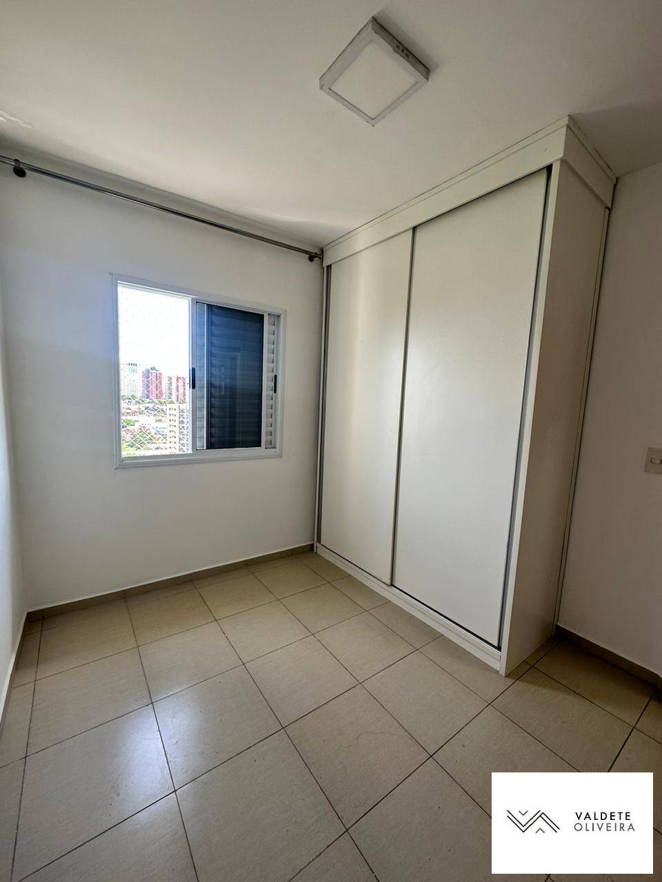 Apartamento à venda com 3 quartos, 143m² - Foto 11