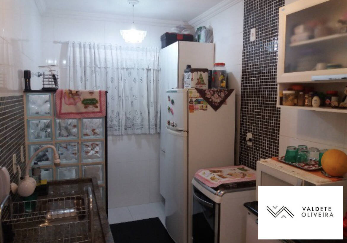 Apartamento à venda com 2 quartos, 50m² - Foto 2