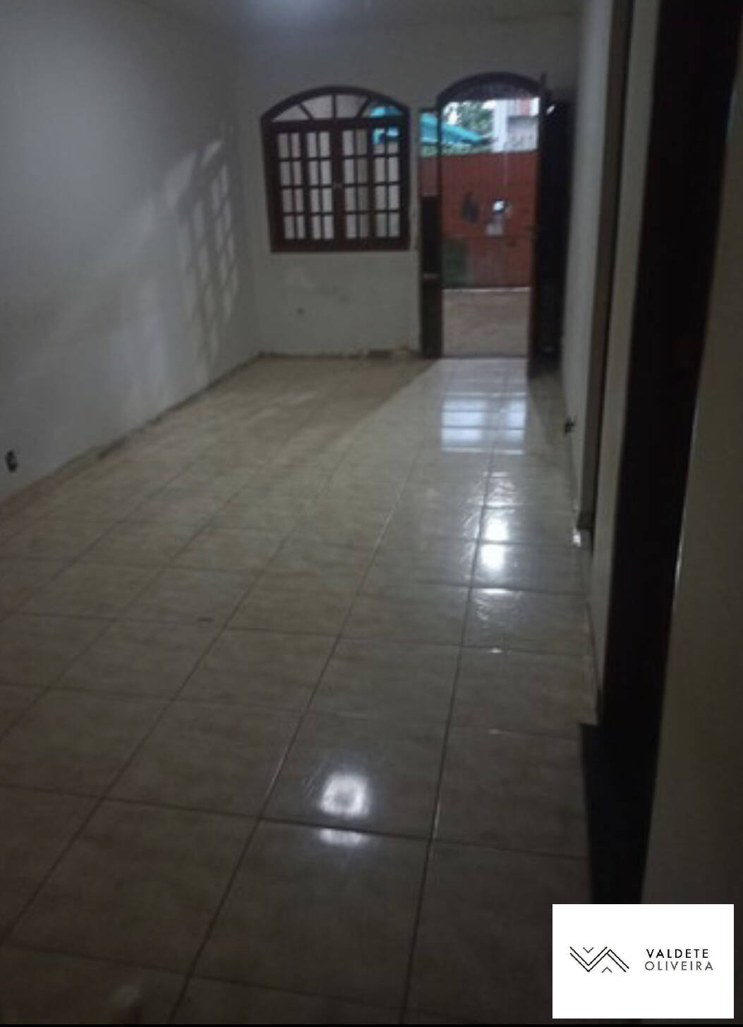 Casa à venda com 2 quartos, 200m² - Foto 10