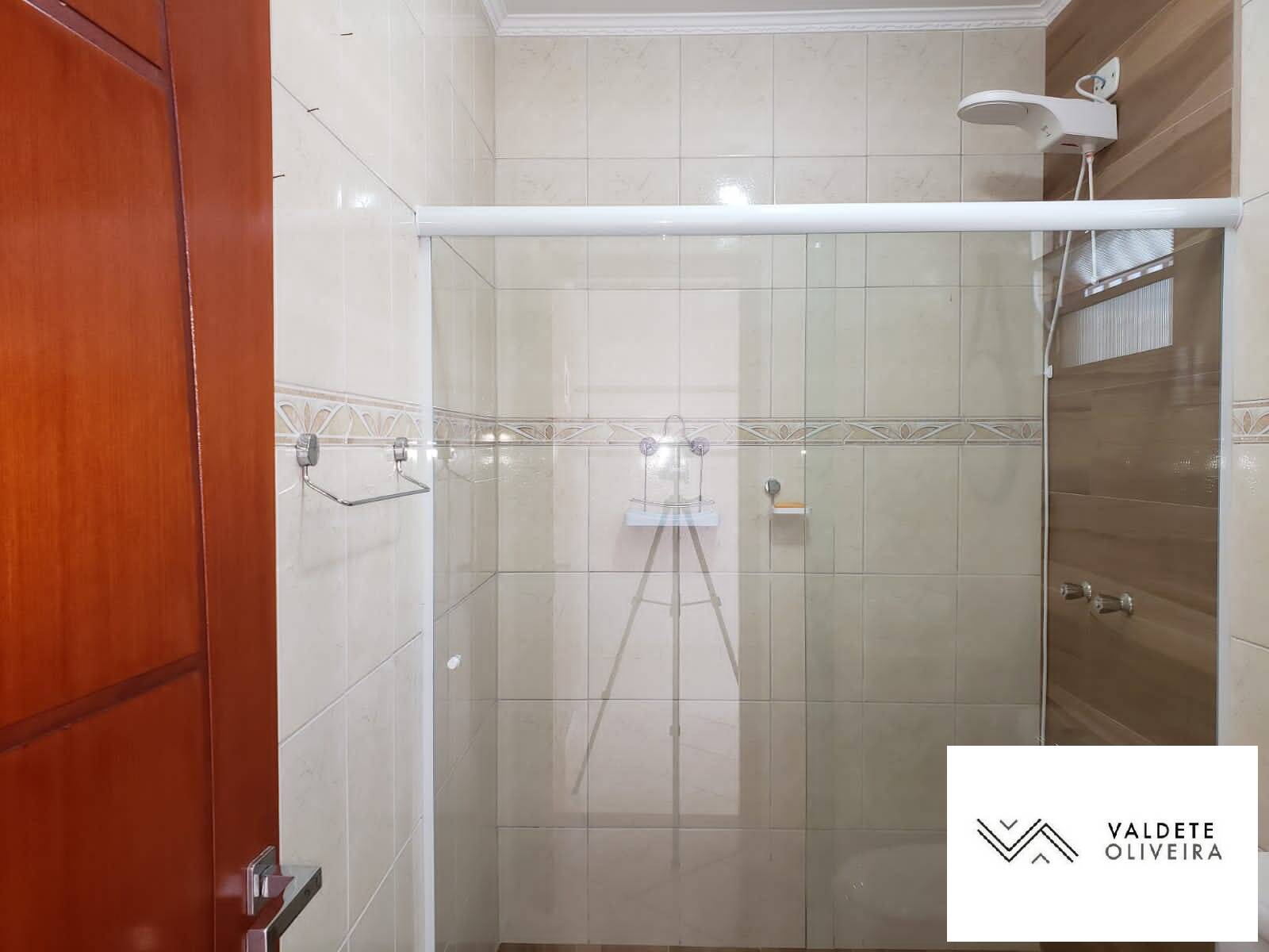 Casa à venda com 2 quartos, 90m² - Foto 18