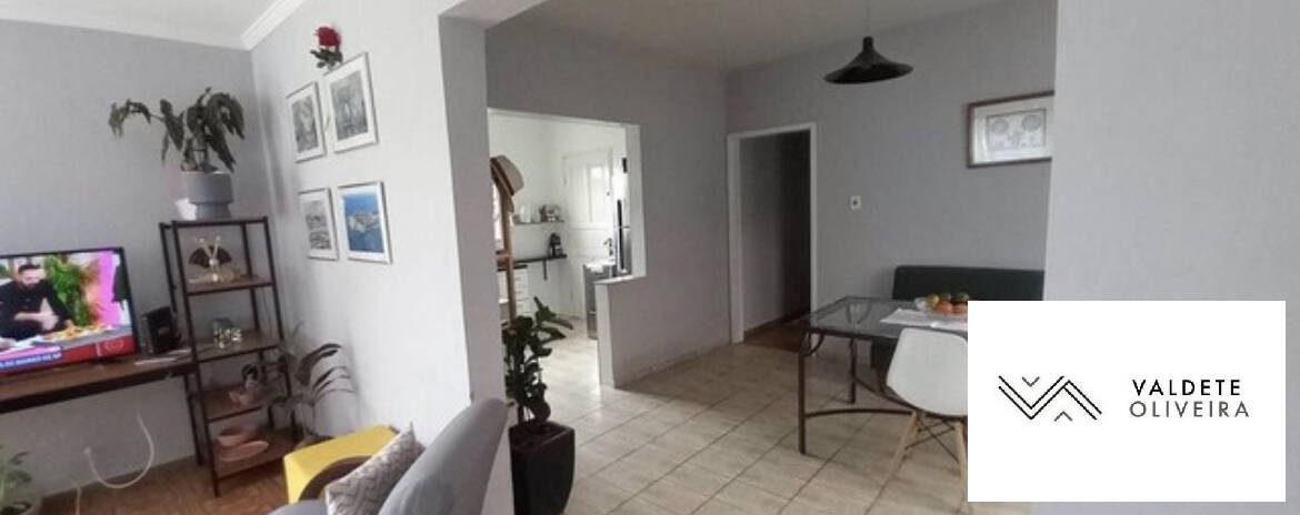 Casa à venda com 3 quartos, 102m² - Foto 2