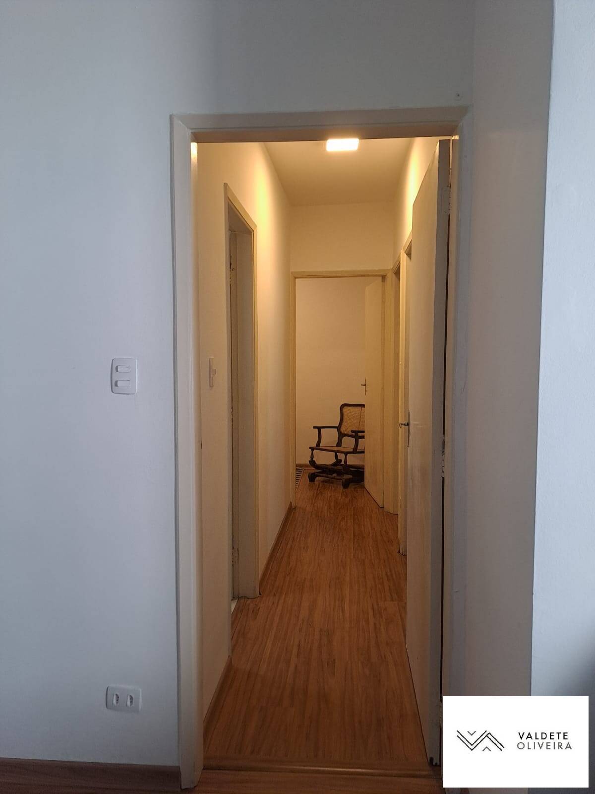 Apartamento à venda com 3 quartos, 82m² - Foto 3