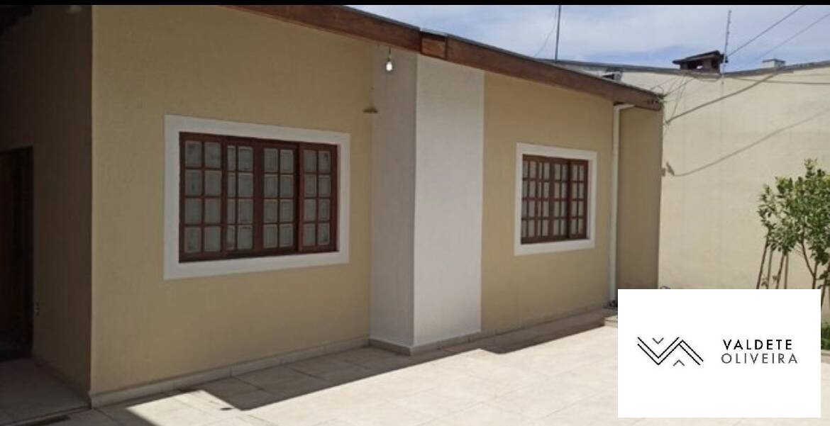 Casa à venda com 3 quartos, 300m² - Foto 17