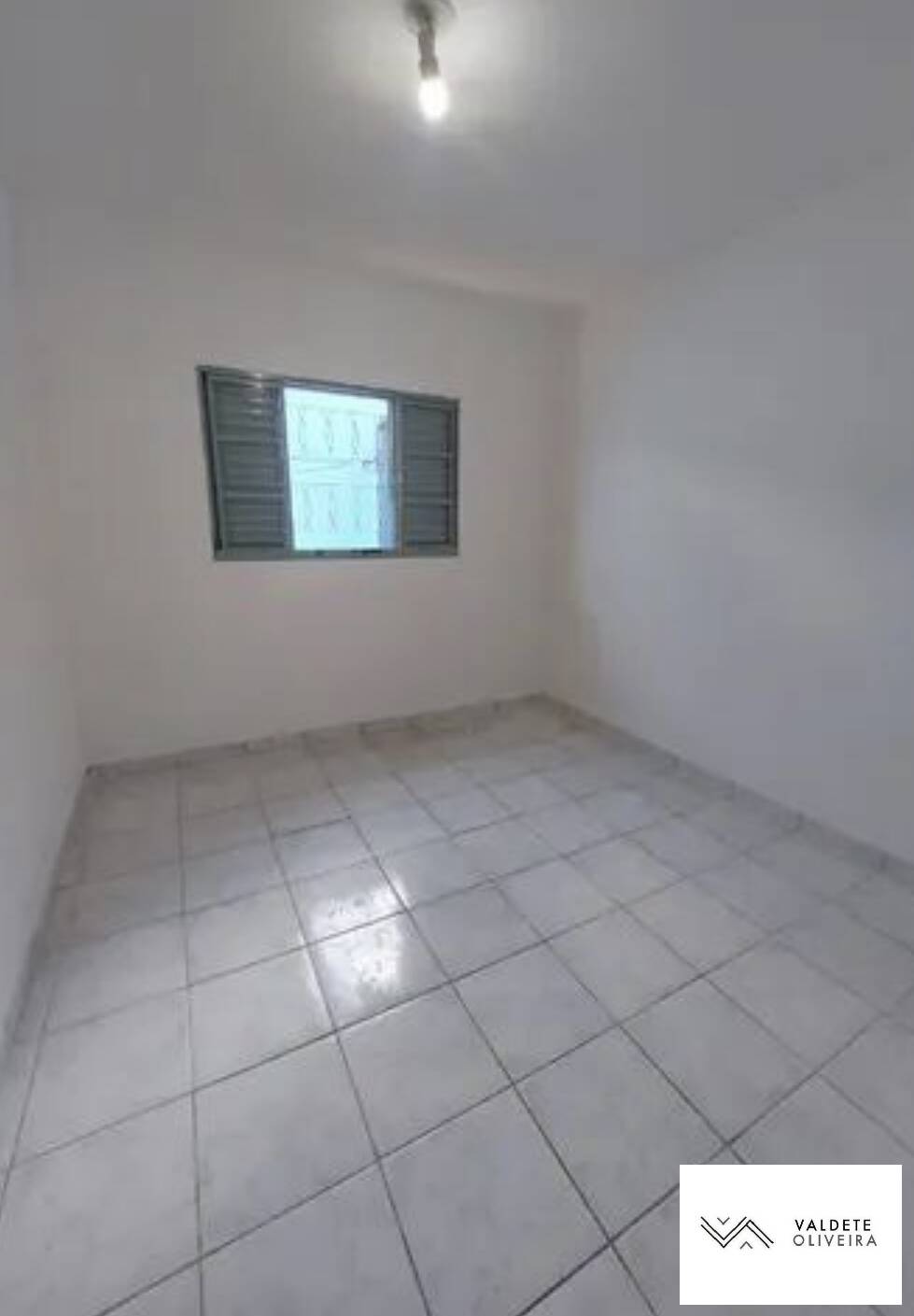 Casa à venda com 3 quartos, 124m² - Foto 11