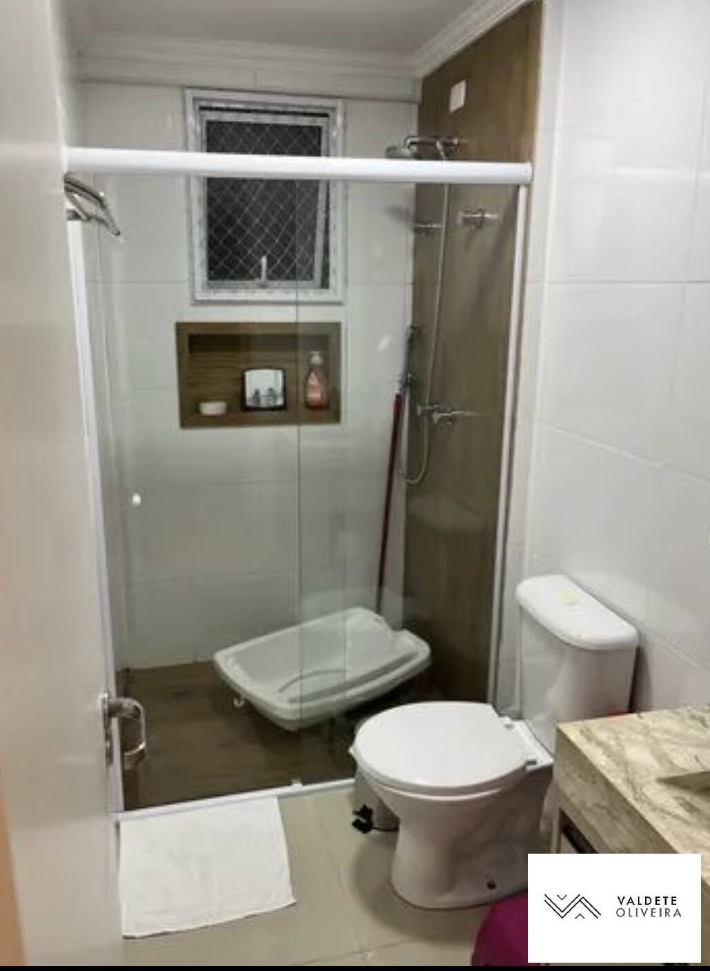 Apartamento à venda com 3 quartos, 100m² - Foto 3