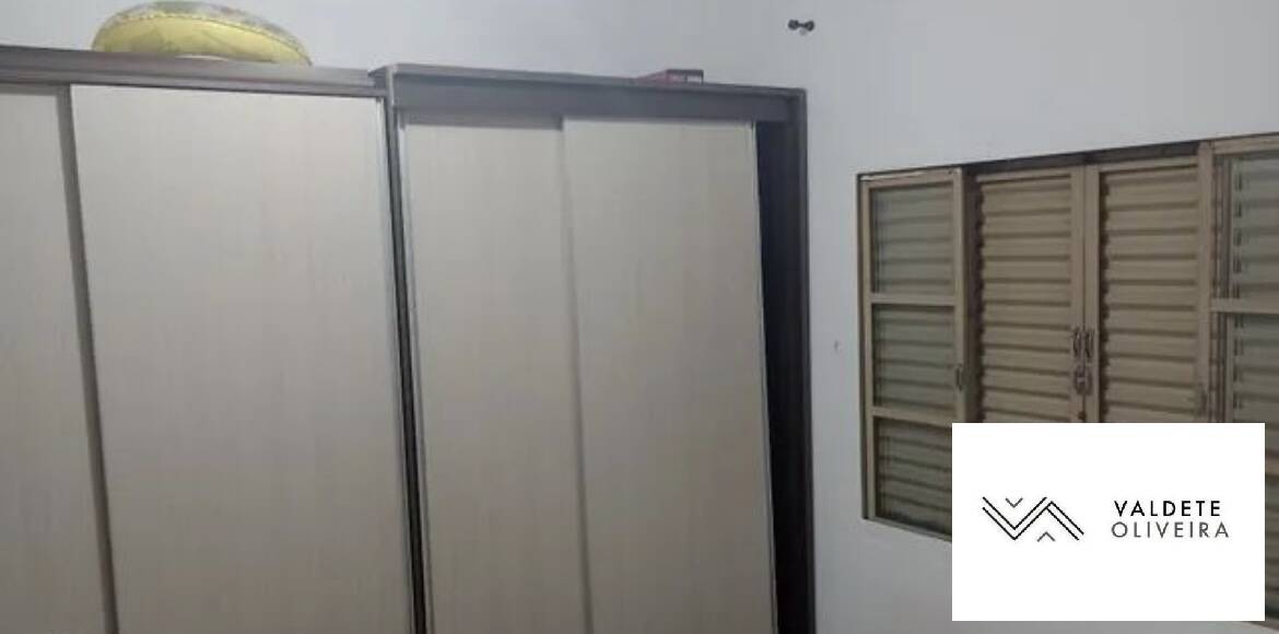 Casa à venda com 3 quartos, 250m² - Foto 8