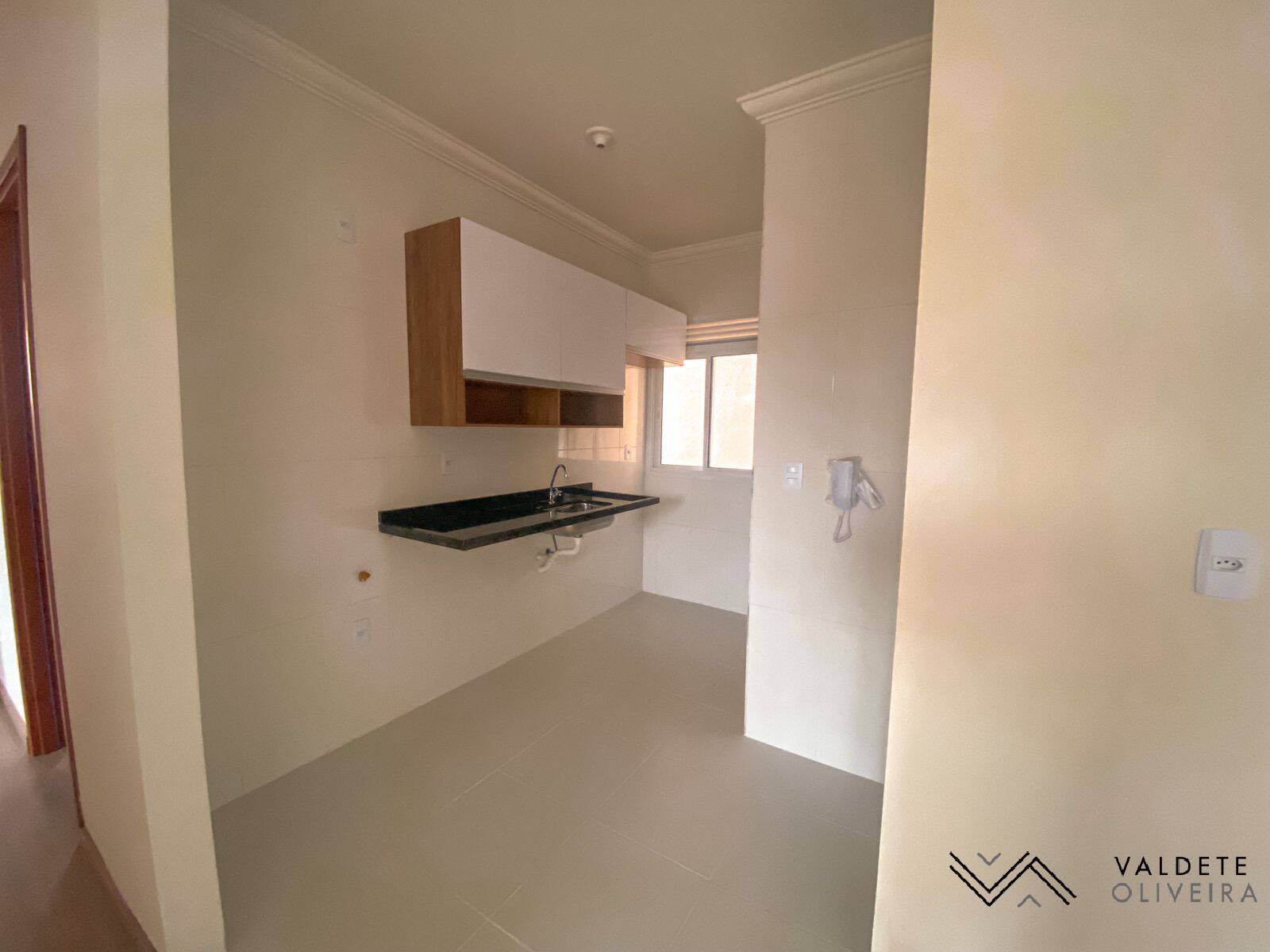 Apartamento à venda com 3 quartos, 63m² - Foto 1