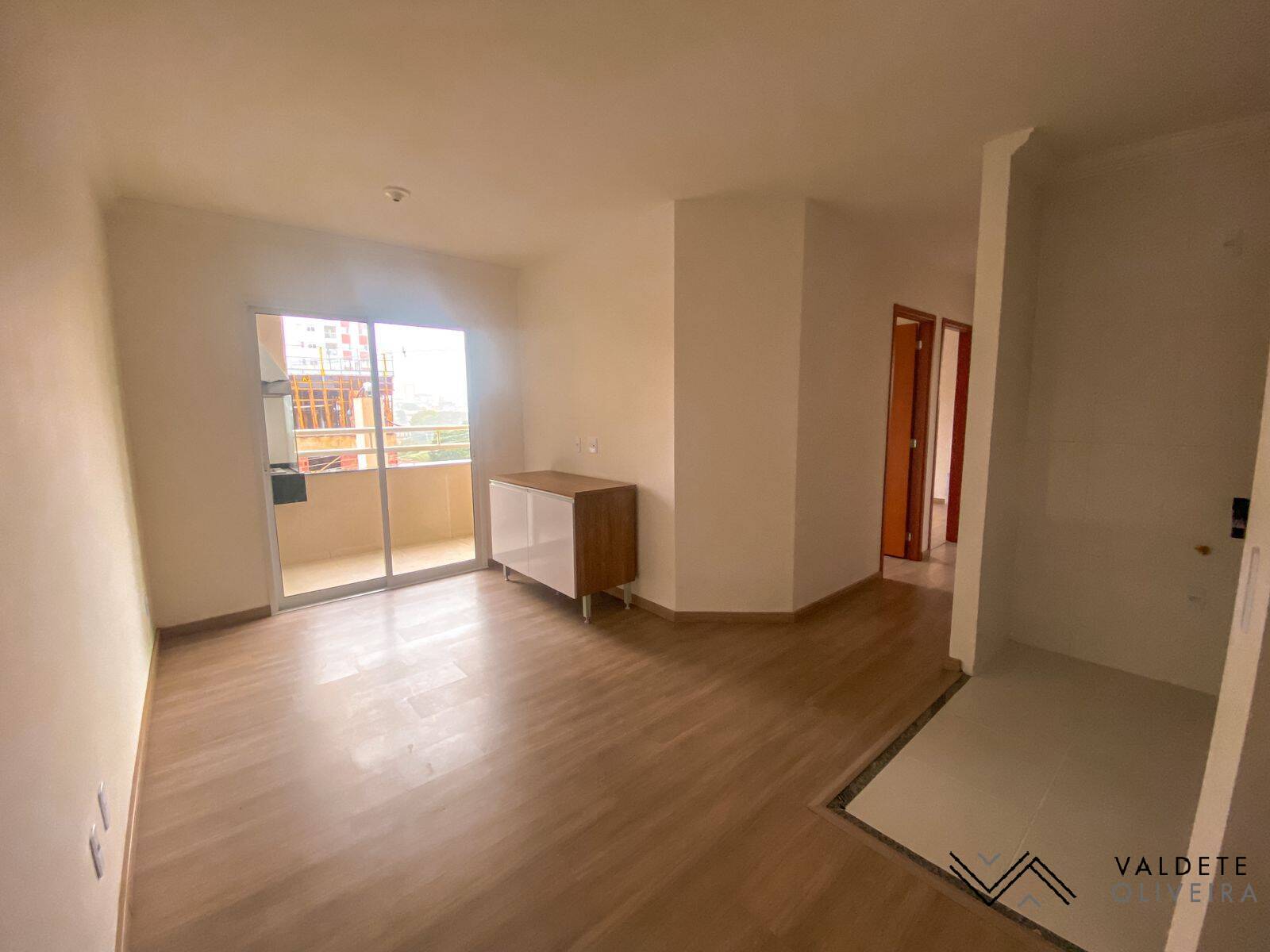 Apartamento à venda com 3 quartos, 63m² - Foto 3