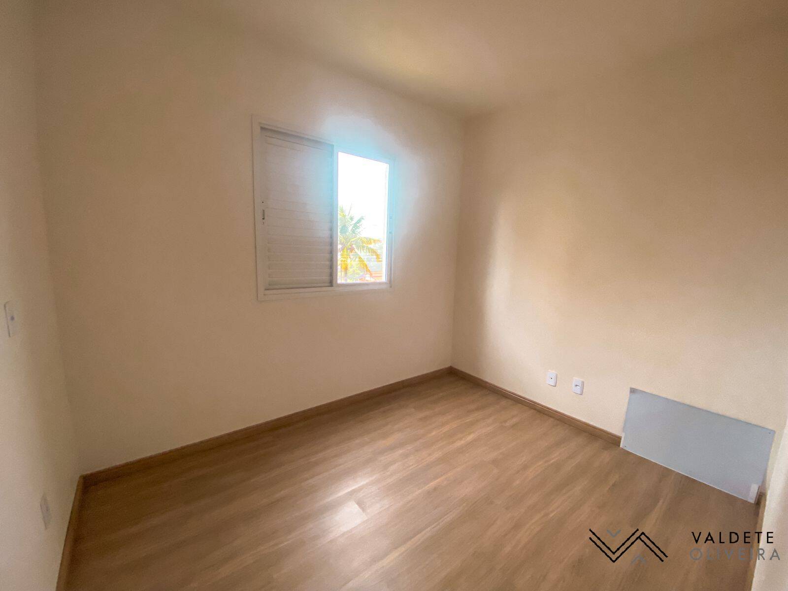 Apartamento à venda com 3 quartos, 63m² - Foto 6