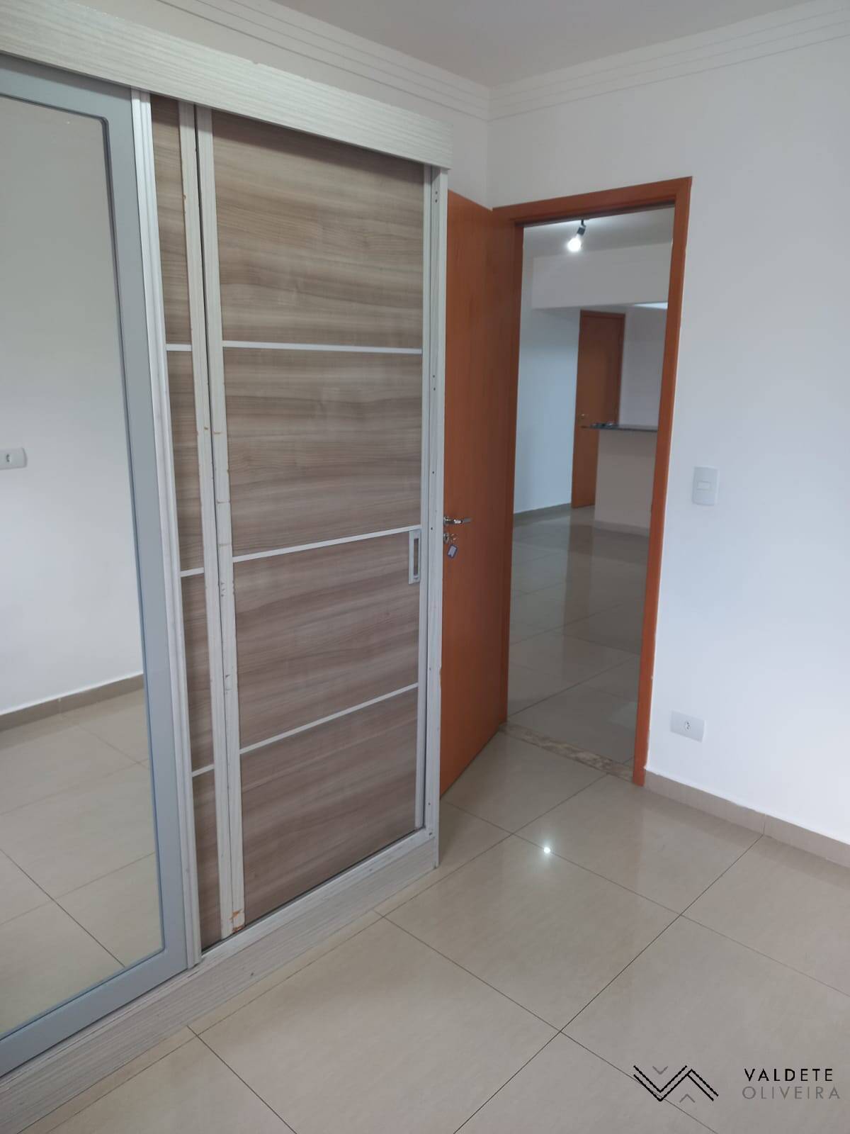 Apartamento à venda com 3 quartos, 77m² - Foto 13