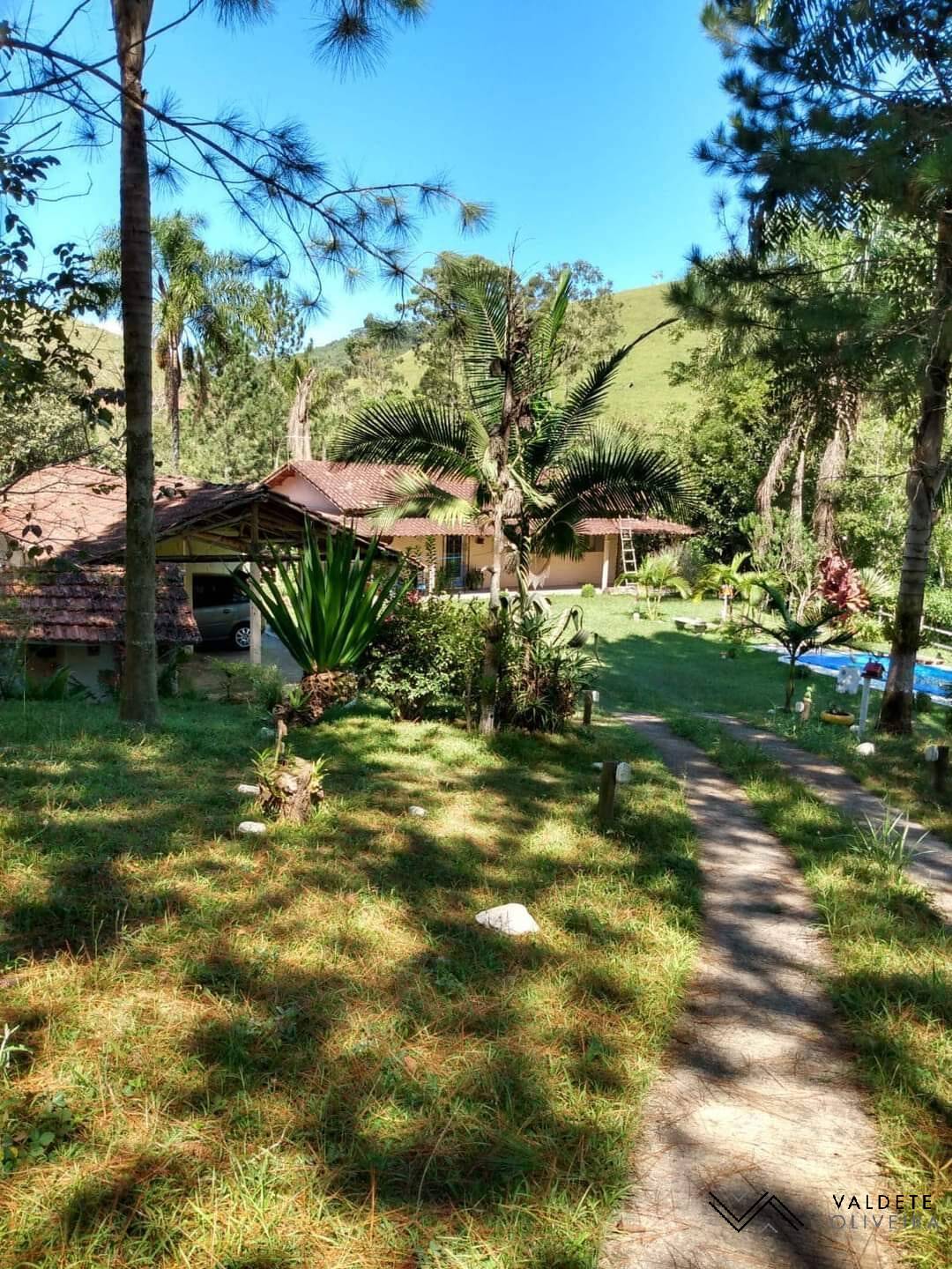 Fazenda à venda com 3 quartos, 14000m² - Foto 2