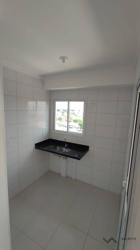 Apartamento à venda com 2 quartos, 60m² - Foto 10