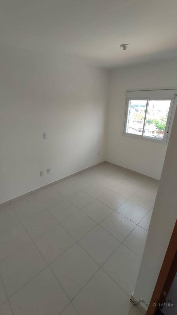 Apartamento à venda com 2 quartos, 60m² - Foto 14