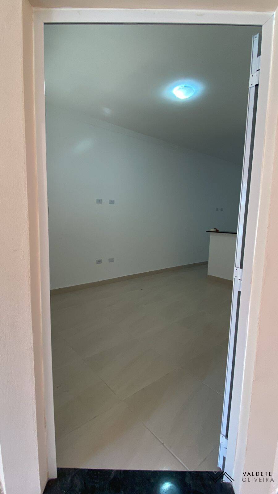 Casa à venda com 2 quartos, 75m² - Foto 13