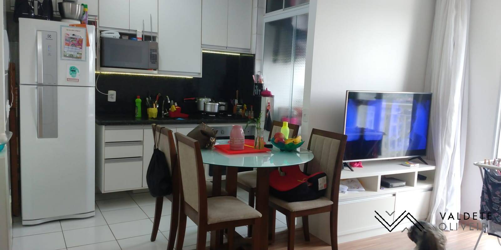 Apartamento à venda com 2 quartos, 58m² - Foto 2