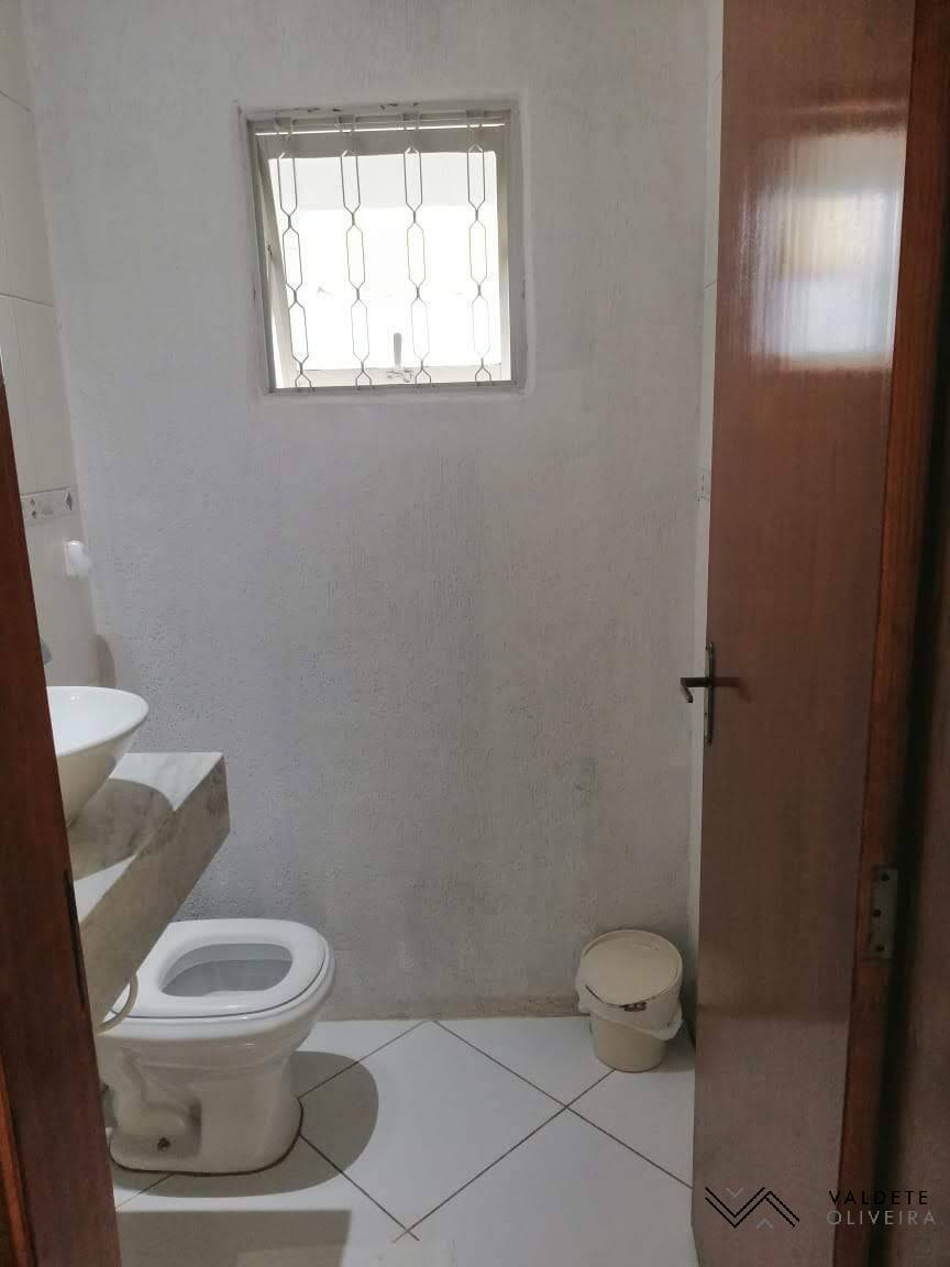 Casa à venda com 4 quartos, 197m² - Foto 9