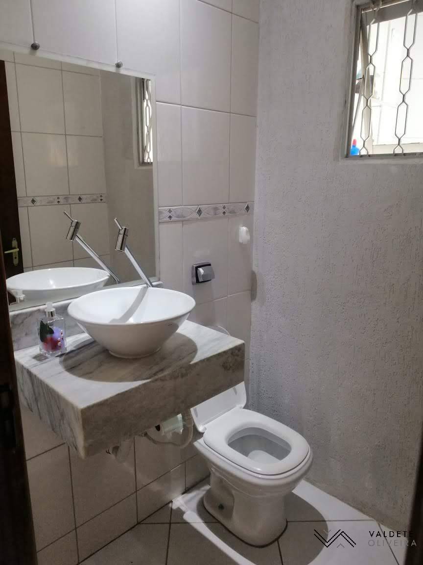 Casa à venda com 4 quartos, 197m² - Foto 10