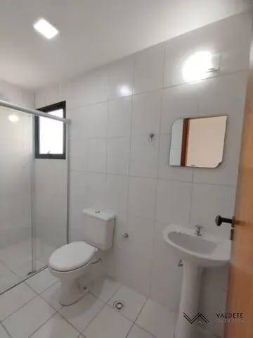 Apartamento à venda com 3 quartos, 78m² - Foto 4