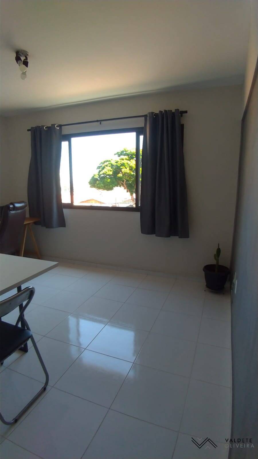 Apartamento à venda com 2 quartos, 76m² - Foto 10