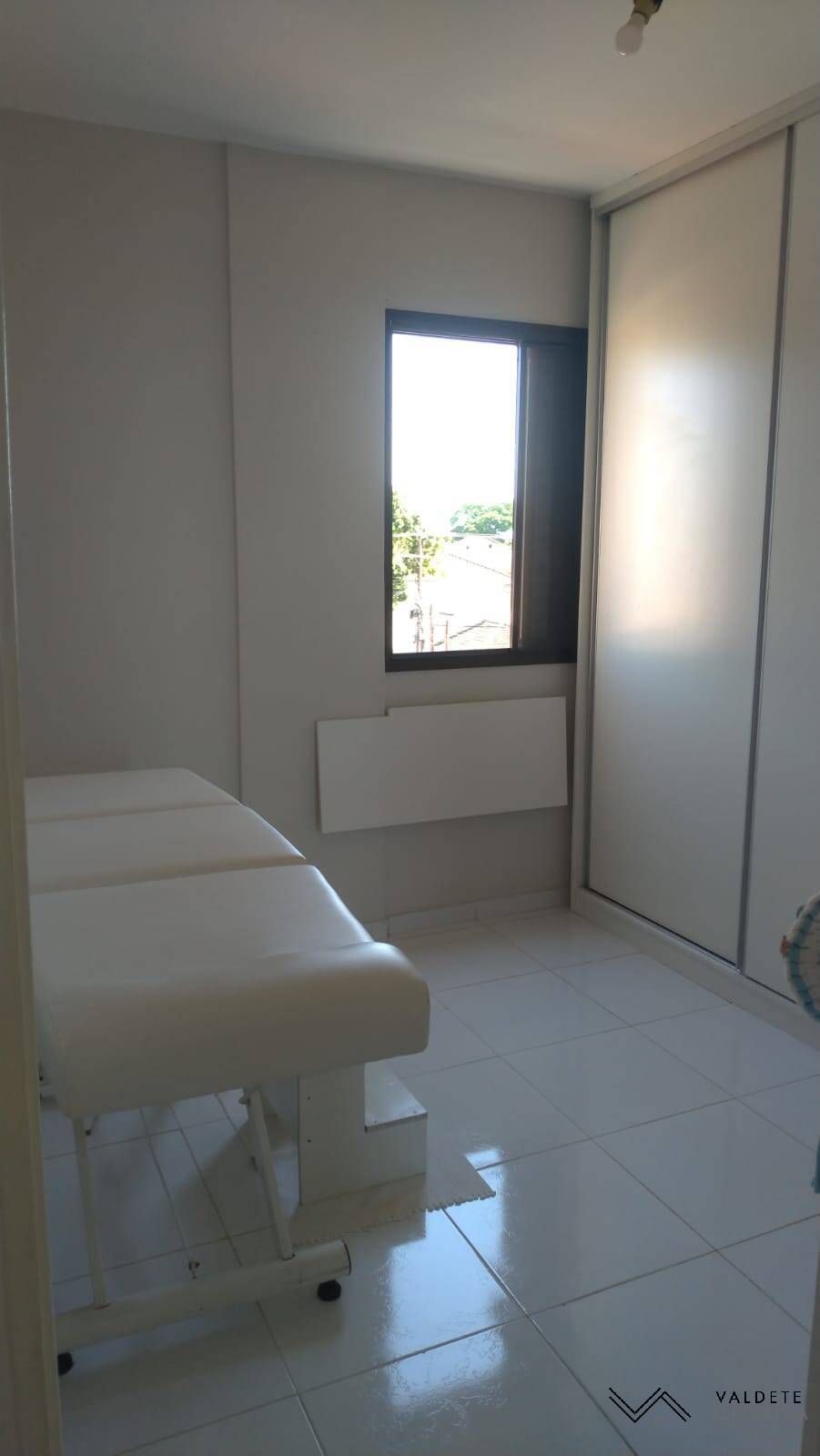 Apartamento à venda com 2 quartos, 76m² - Foto 12