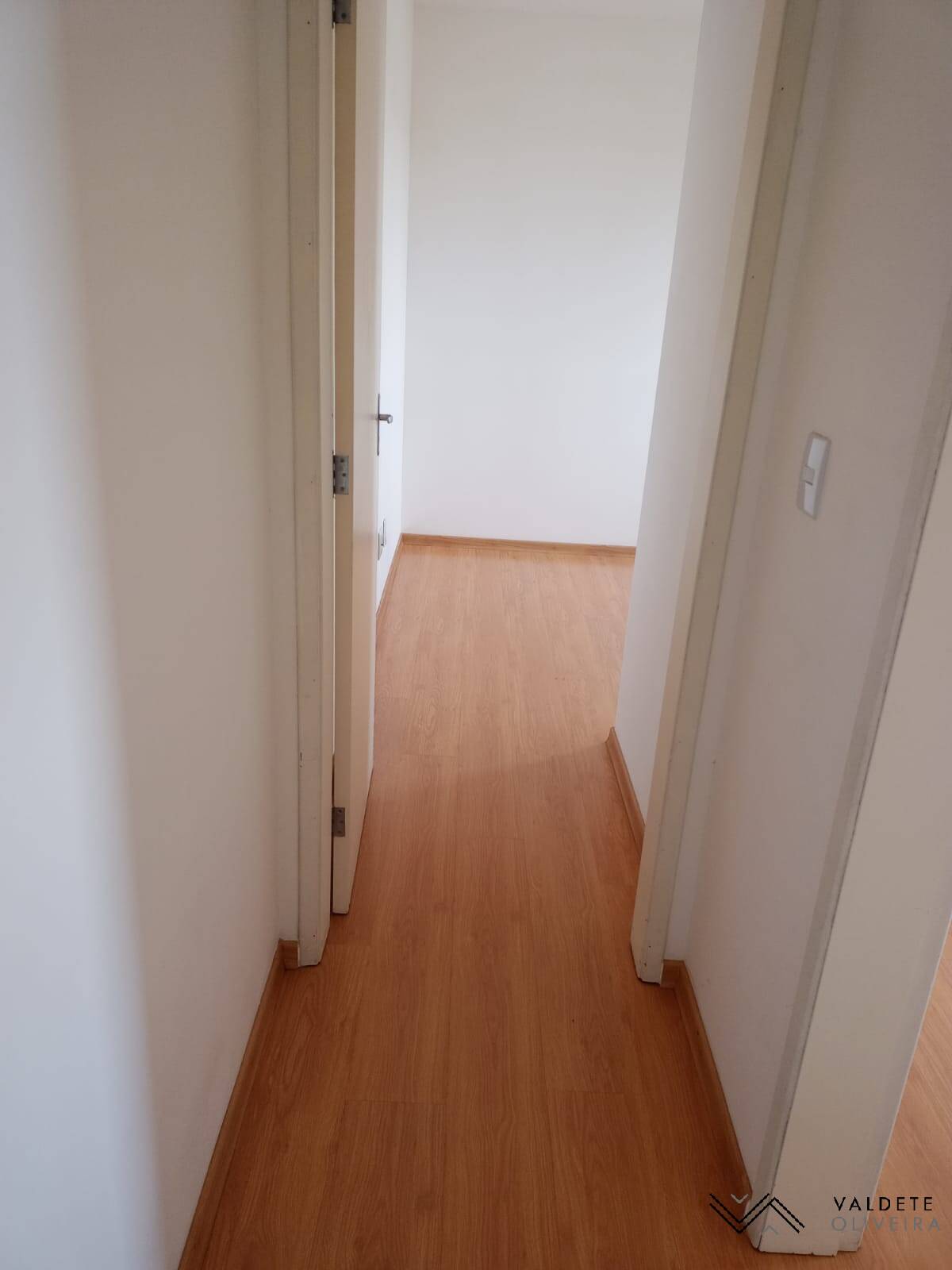 Apartamento à venda com 2 quartos, 60m² - Foto 3