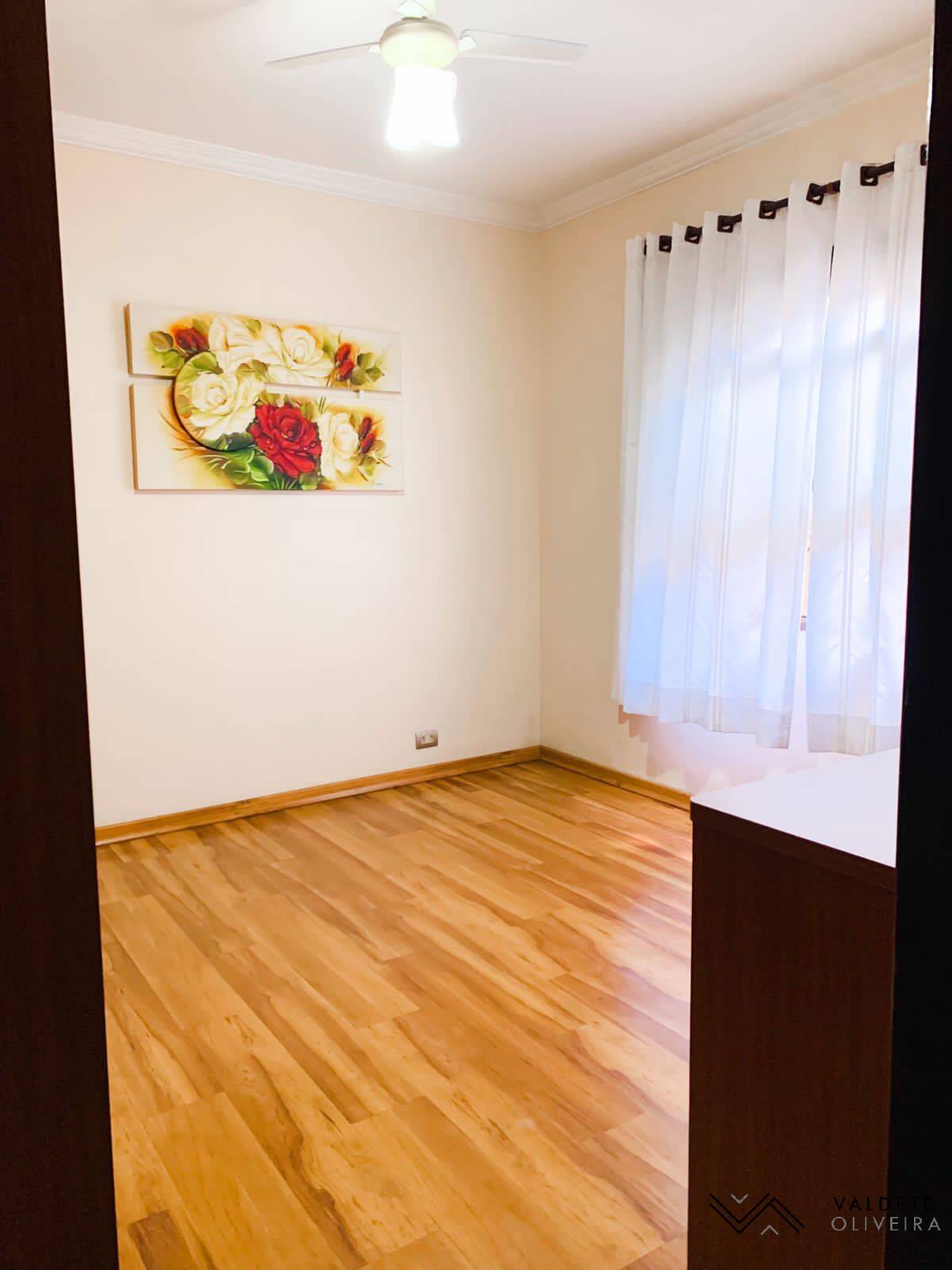 Casa à venda com 3 quartos, 210m² - Foto 15