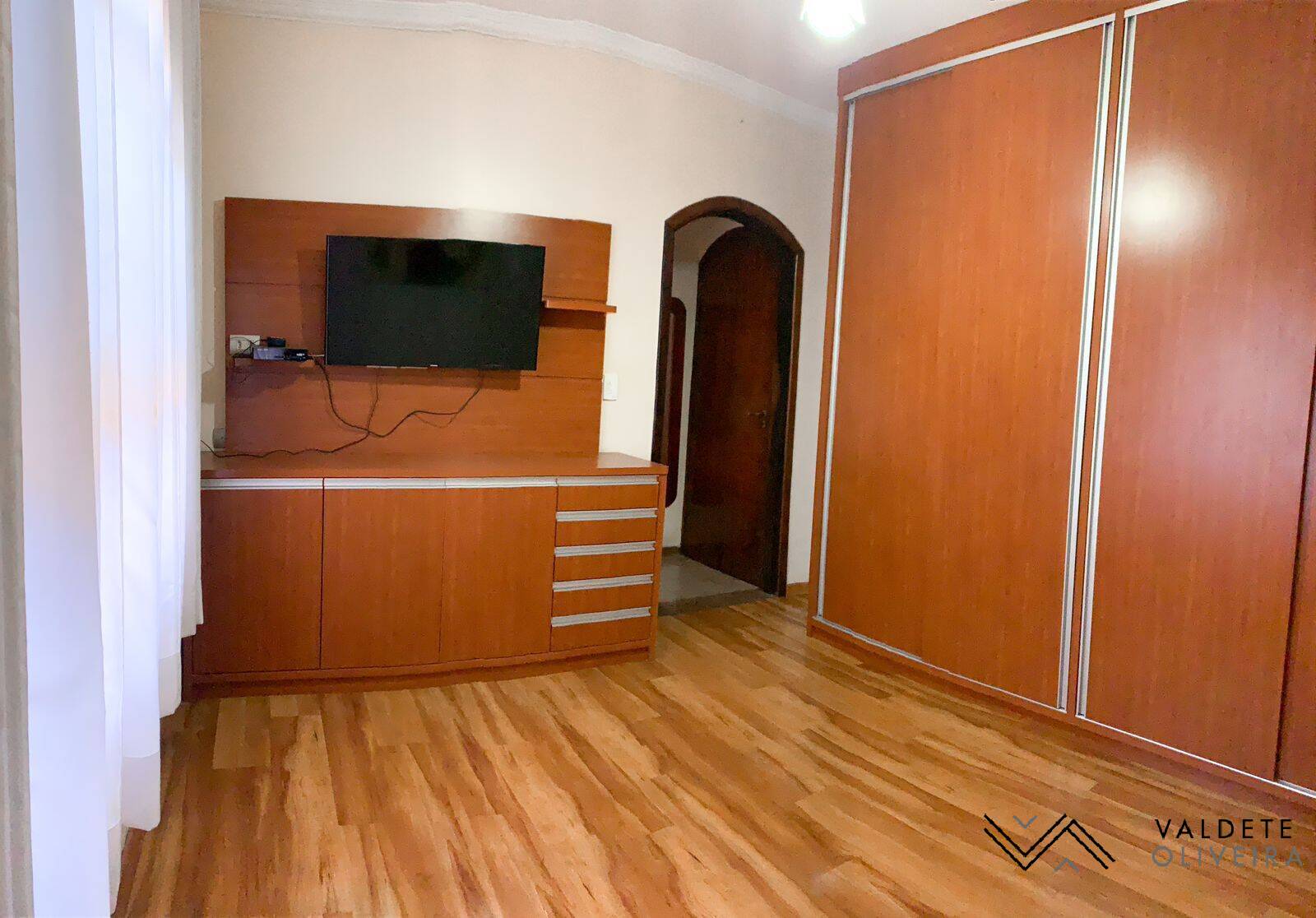 Casa à venda com 3 quartos, 210m² - Foto 14