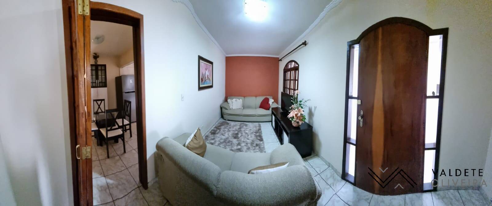 Casa à venda com 3 quartos, 150m² - Foto 2