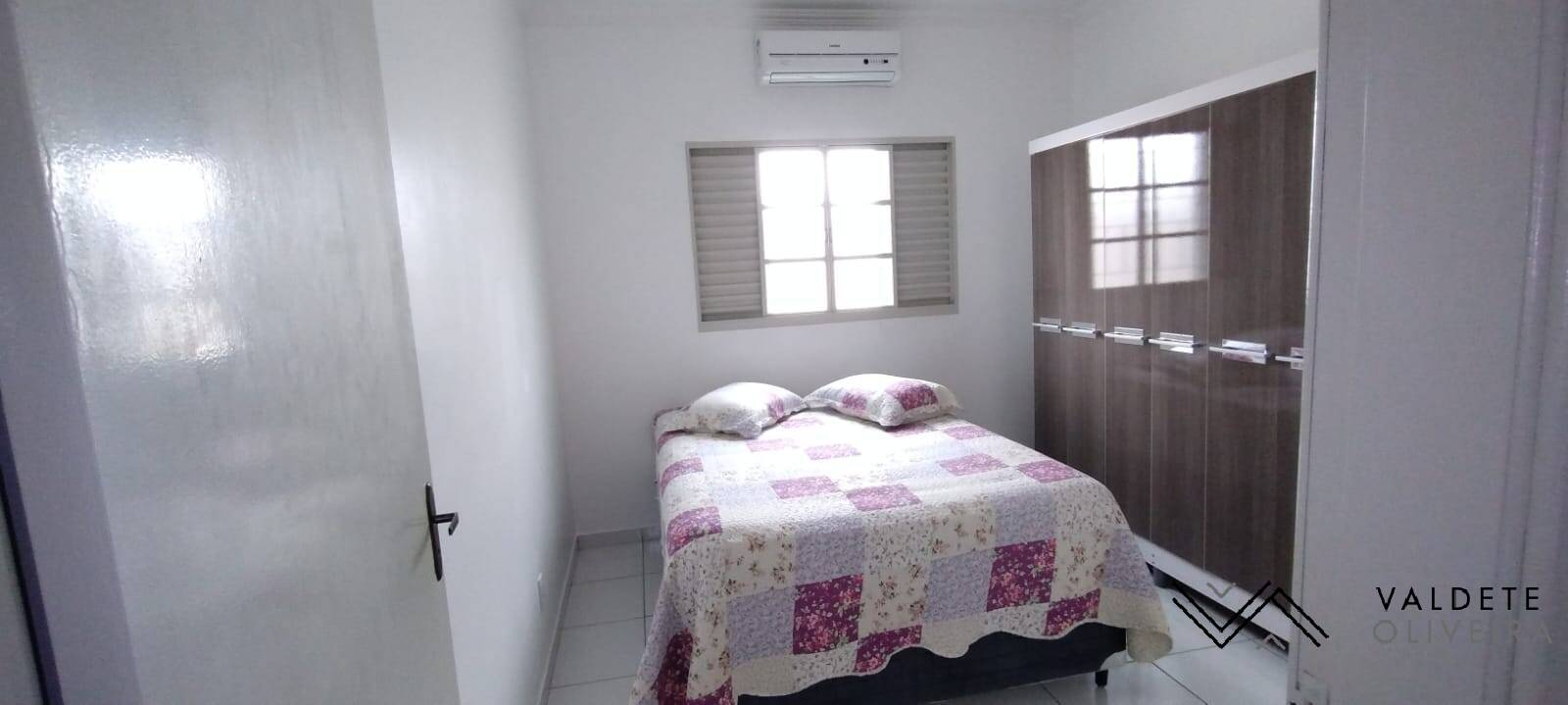 Casa à venda com 2 quartos, 125m² - Foto 15