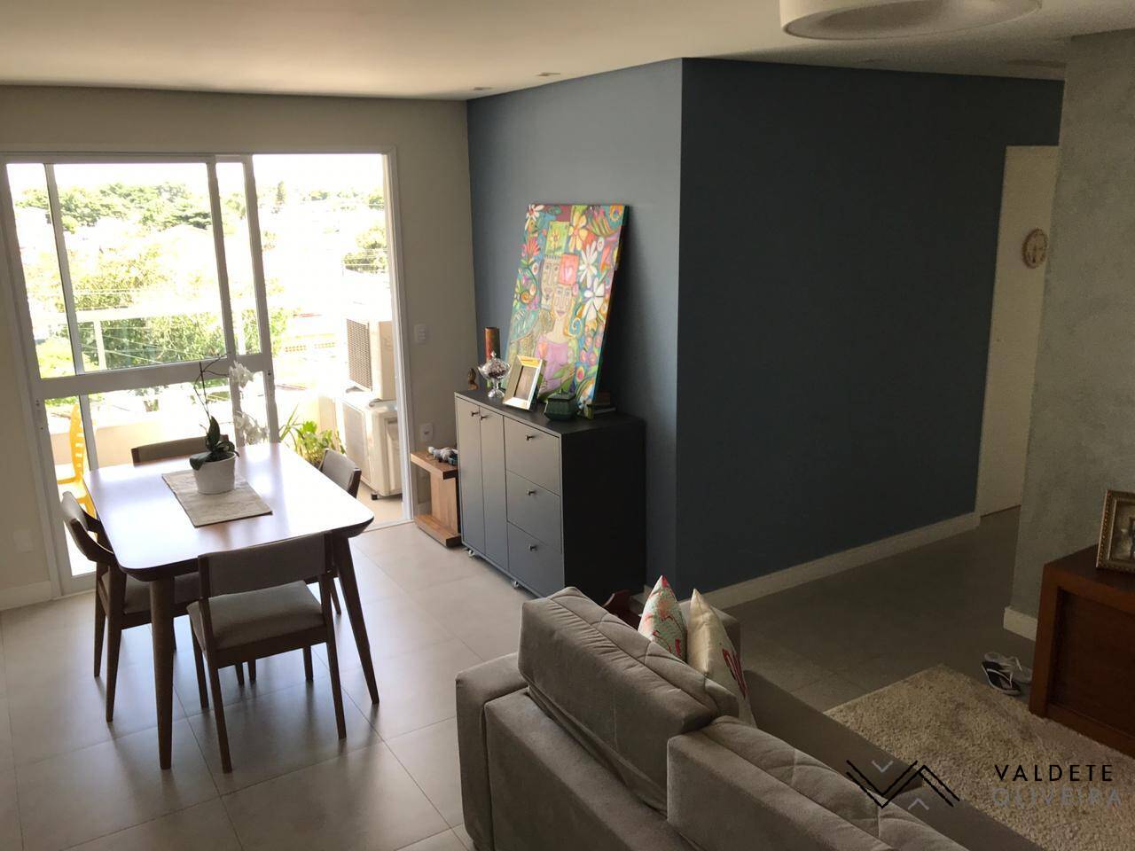 Apartamento à venda com 3 quartos, 87m² - Foto 1