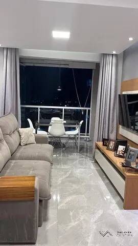 Apartamento à venda com 2 quartos, 75m² - Foto 1