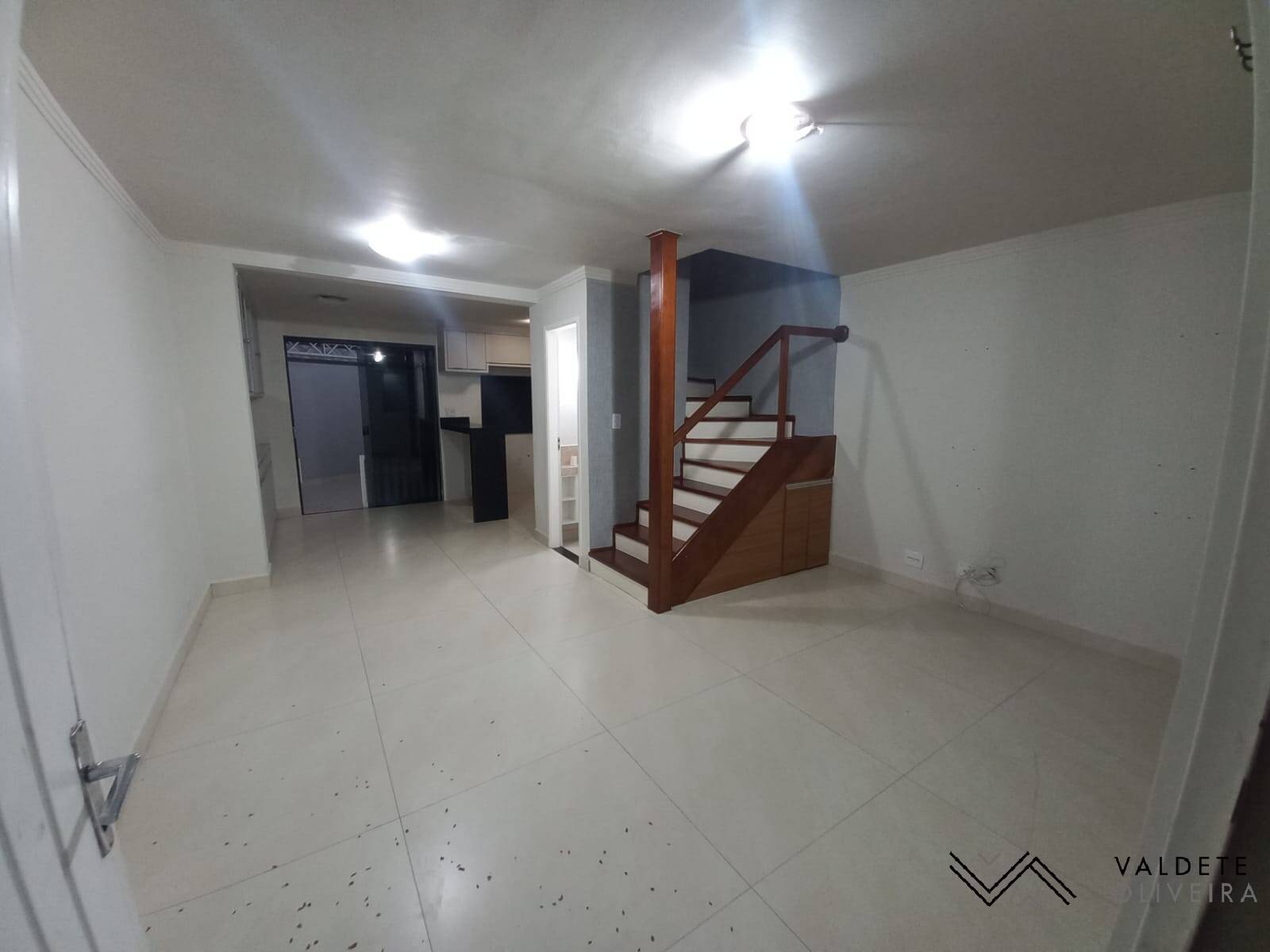 Casa à venda com 2 quartos, 133m² - Foto 6