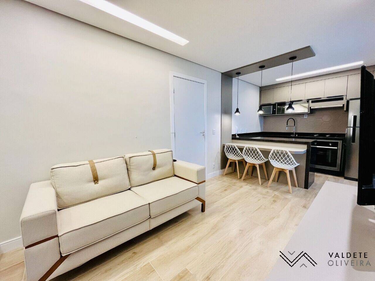 Apartamento à venda com 2 quartos, 55m² - Foto 3