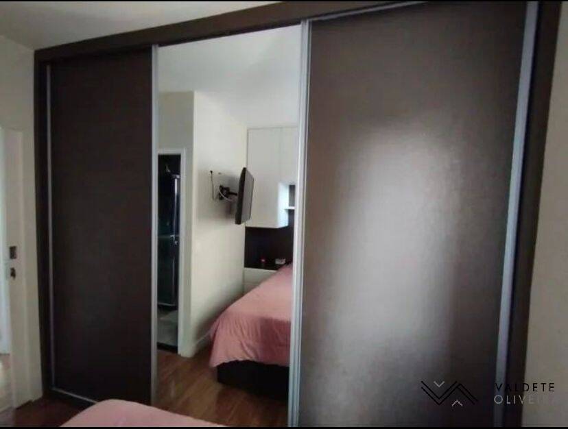 Apartamento à venda com 2 quartos, 60m² - Foto 4