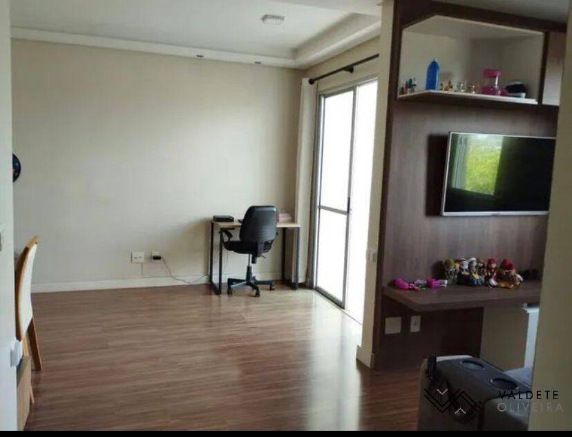 Apartamento à venda com 2 quartos, 60m² - Foto 5