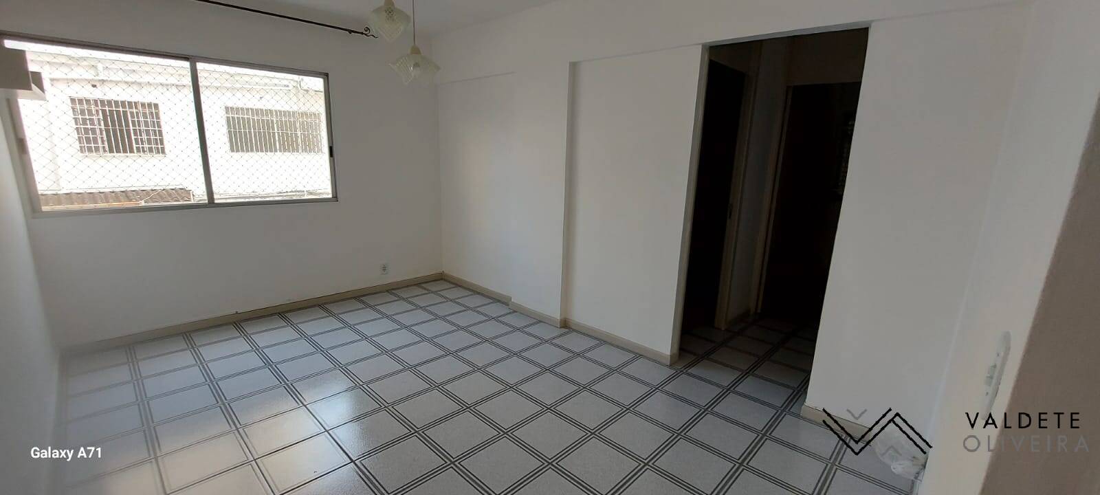 Apartamento à venda com 2 quartos, 65m² - Foto 5