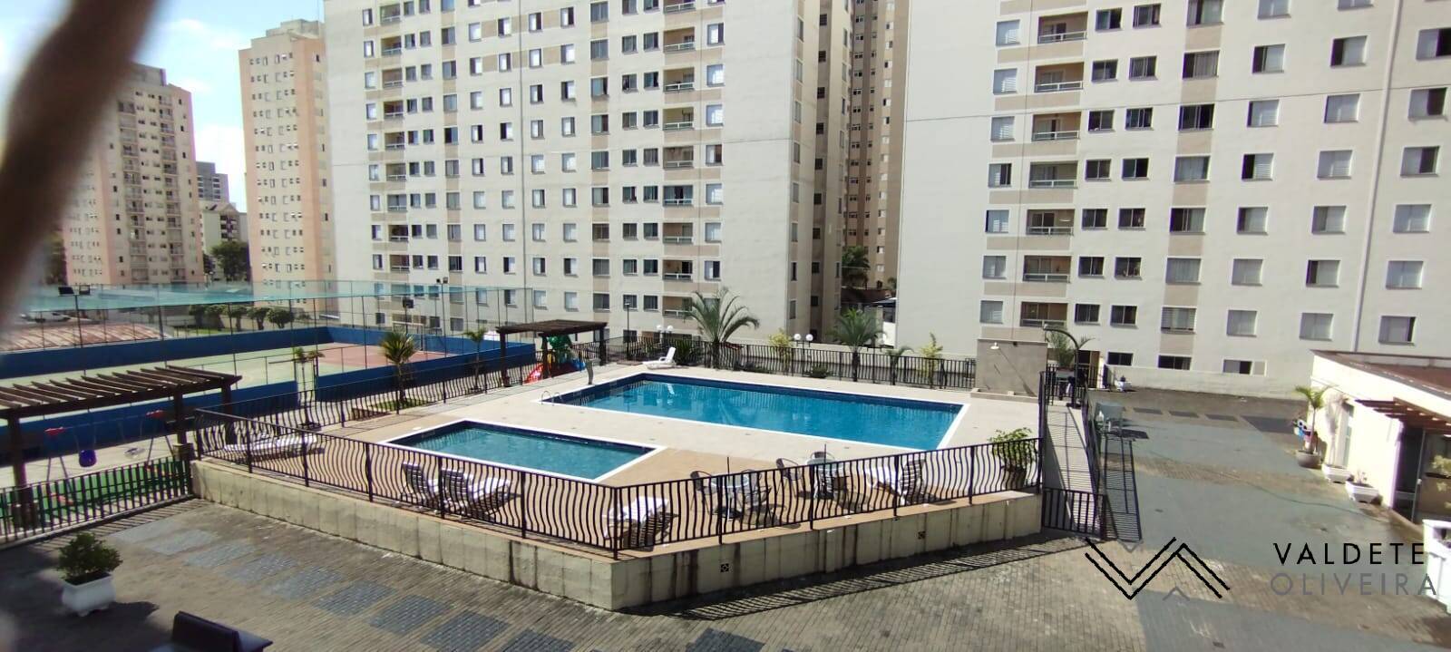 Apartamento à venda com 3 quartos, 67m² - Foto 1