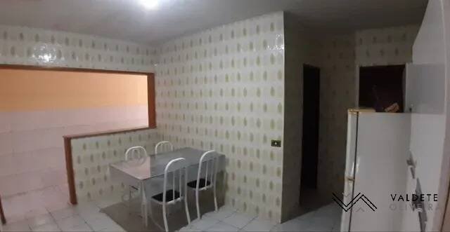 Casa à venda com 2 quartos, 133640m² - Foto 2