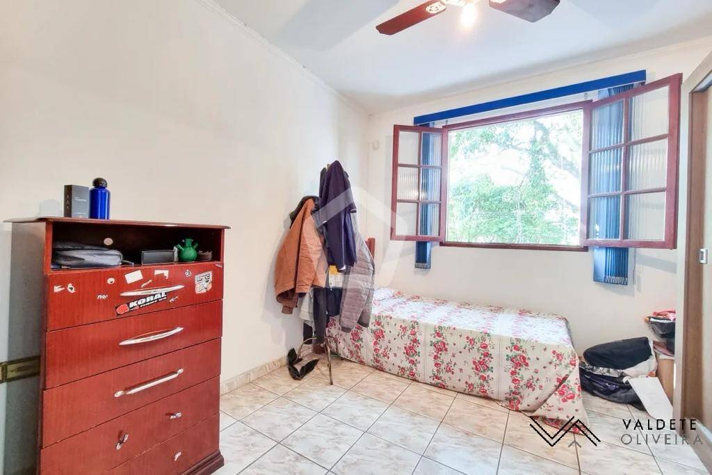 Casa à venda com 3 quartos, 100m² - Foto 10