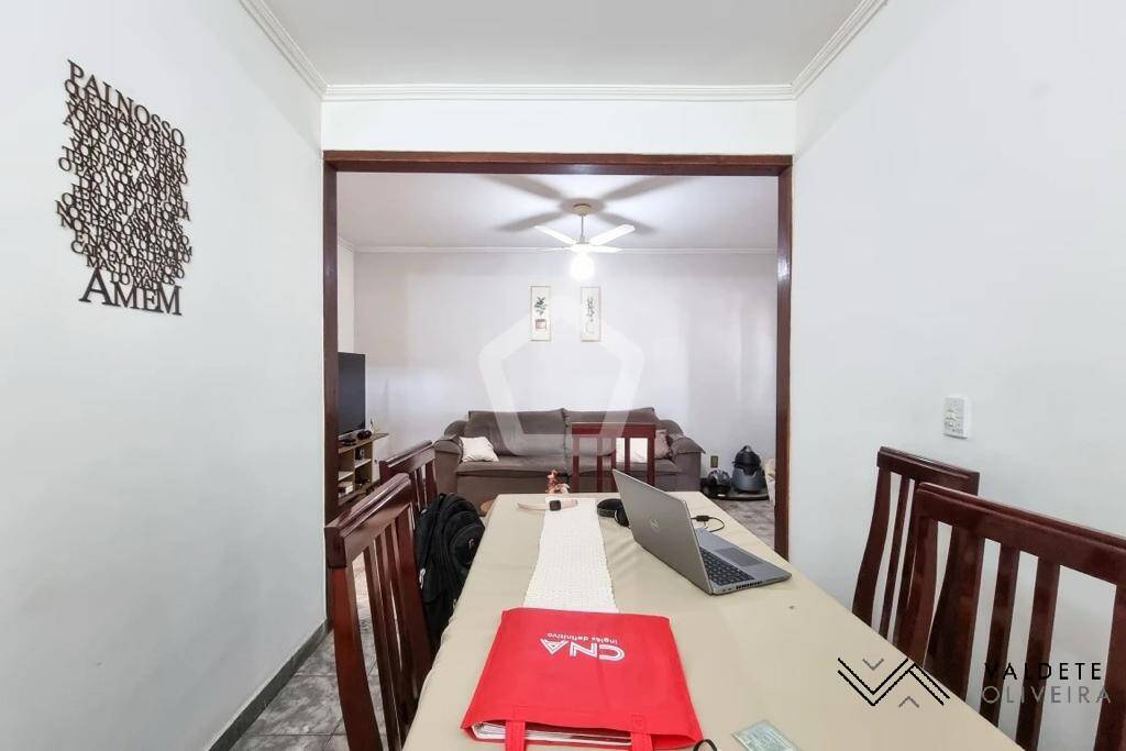 Casa à venda com 3 quartos, 100m² - Foto 6