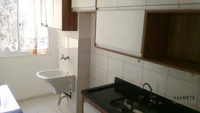 Apartamento à venda com 2 quartos, 47m² - Foto 3